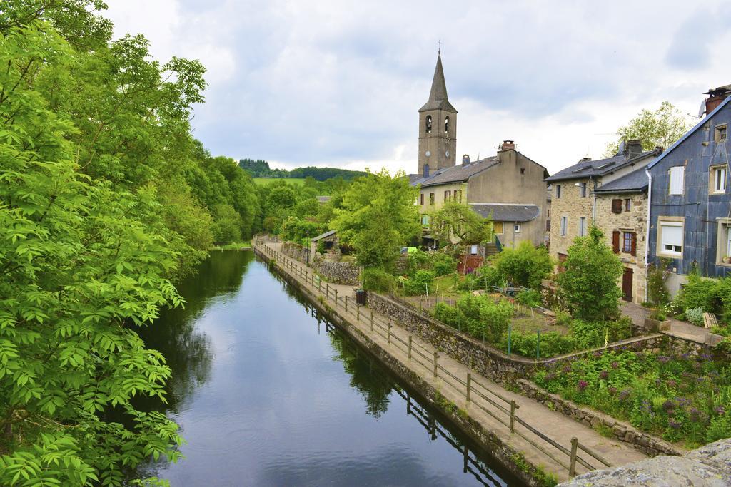 Logis Hotel Restaurant Auberge De L'Espinouse Fraisse-sur-Agout エクステリア 写真